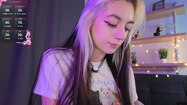 TristaRohtn Live XXX chat