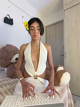 Czat XXX na żywo – ZaraLuuv