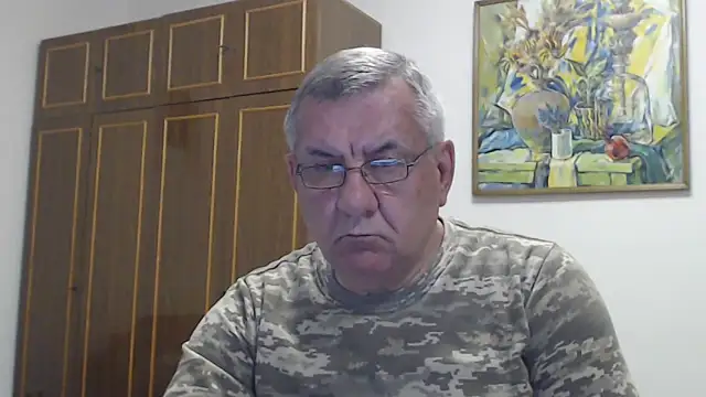 XXX chat uživo modela machomale3