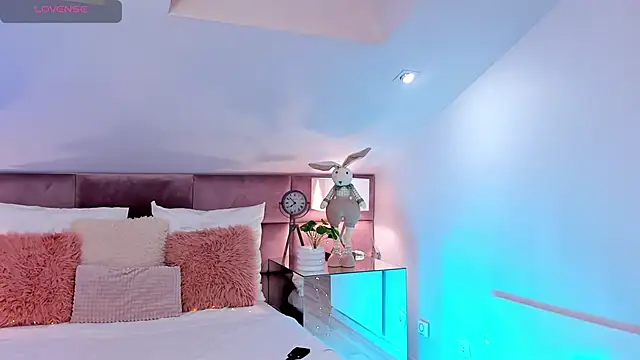 MiaMuse Live XXX-chat