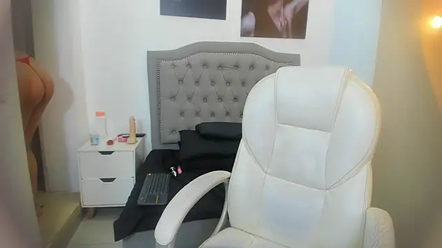 Daphne_Leia Webcam show