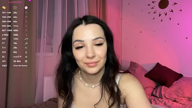 Chat XXX en directo de emilytr1xxy