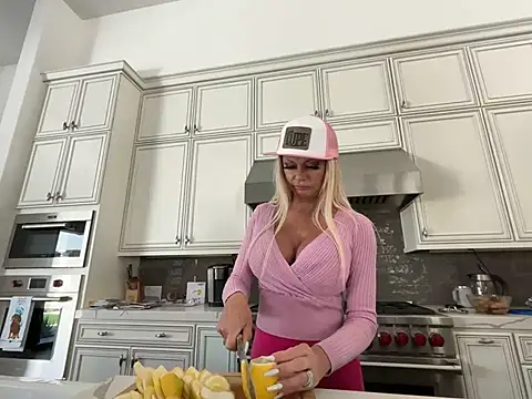 Czat XXX na żywo – chanelstjames