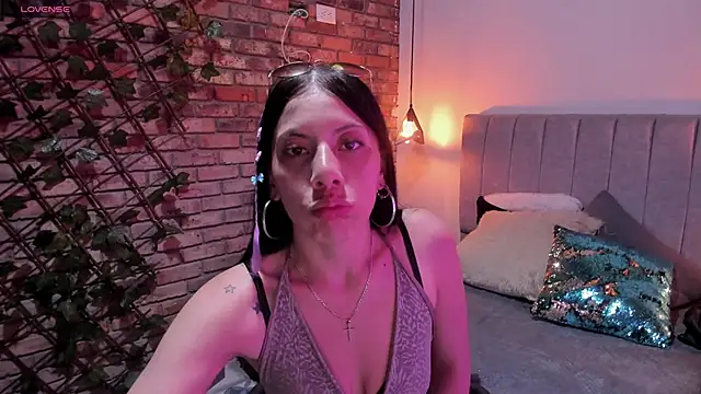 XXX chat uživo modela Abril_Fox__