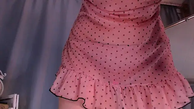 burning__g1rl's Live XXX Chat