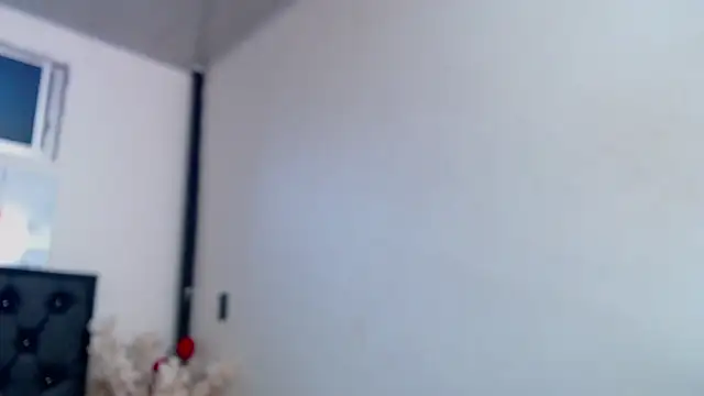 pinky_f00x: απευθείας συνομιλία ΧΧΧ