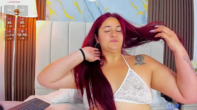 Victoria_Guzman 网络视讯表演