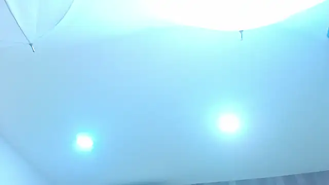 Chat +18 de LeahMillerr ao vivo