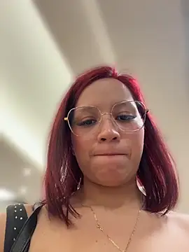 Sweety_Nate élő XXX-chatje