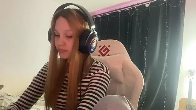 Czat XXX na żywo – axin_burnell