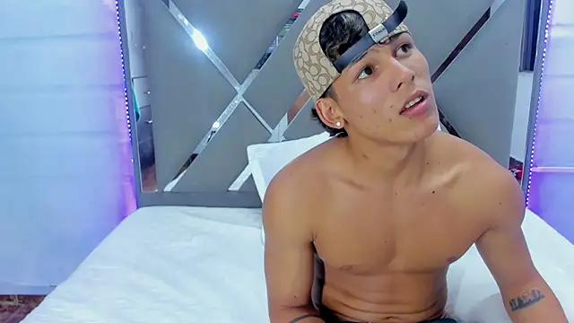 EndlessTwo ওয়েবক্যাম শো