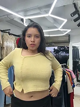 Miss_Bella_Flame: απευθείας συνομιλία ΧΧΧ