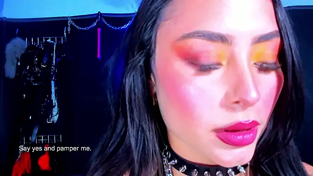 SamiraGlow webcam show