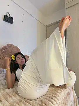 Chat XXX ao vivo de ZaraLuuv