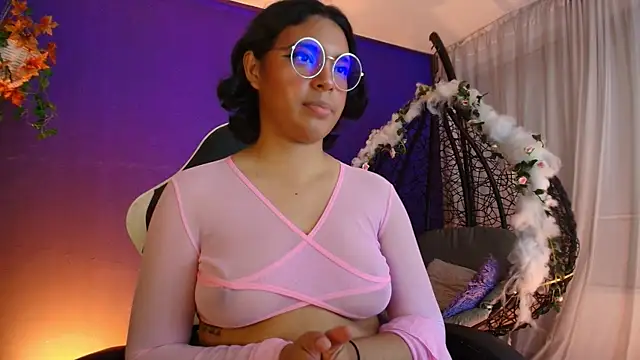 Emmapark_: онлайн-секс-чат