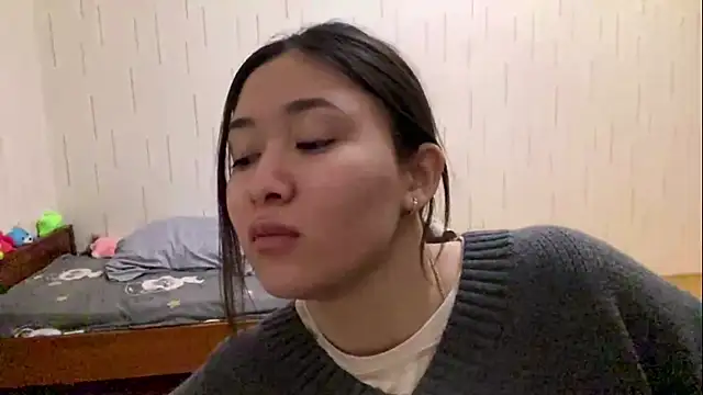 Czat XXX na żywo – YourMiIa