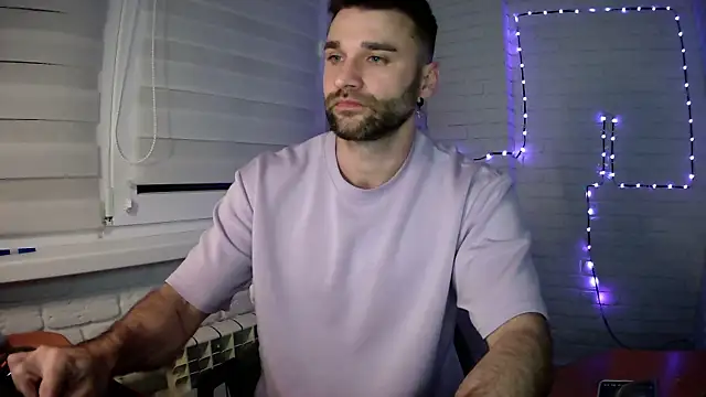 Show modela DaddySlava na web-kameri