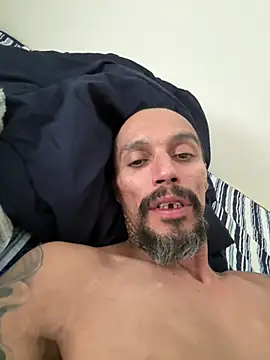 faces818 Webcam-Show