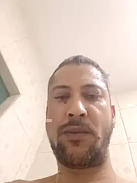 Arrombador20 webcam show