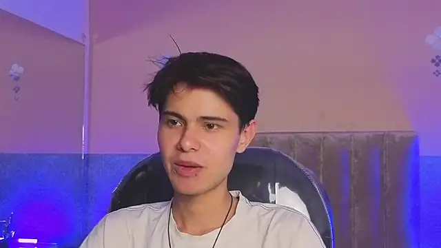 Derek_Sinn 现场XXX聊天