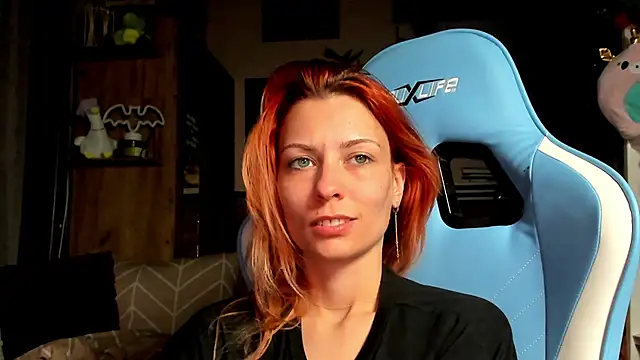 karo123421's Live XXX Chat