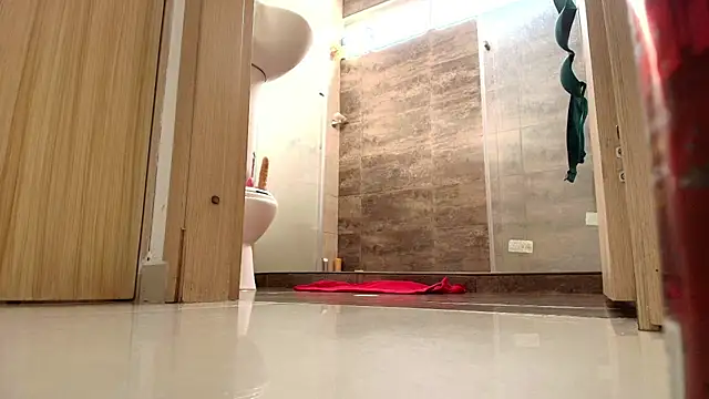 Naty_Stone Adlı Modelin Canlı XXX Sohbeti