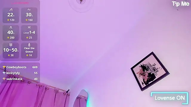 Mara_royal's Webcam Show