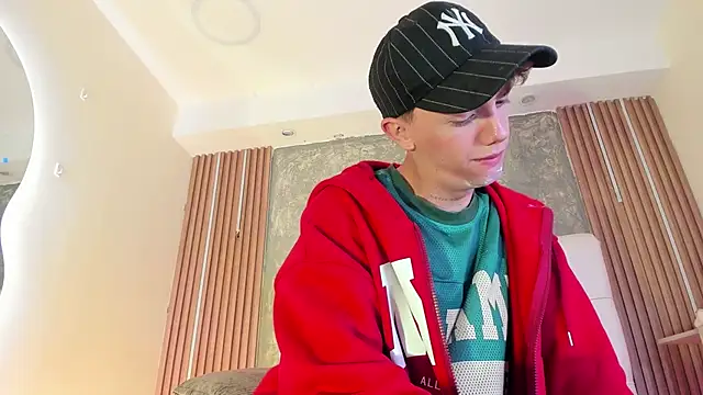 عرض كام Tomy_Rox