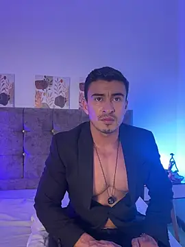 Show modela Chris_Clarck na web-kameri