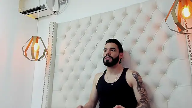 Онлайн чат XXX JEAN_LEWIS2