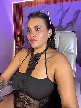 Jeen_Taylor Adlı Modelin Canlı XXX Sohbeti