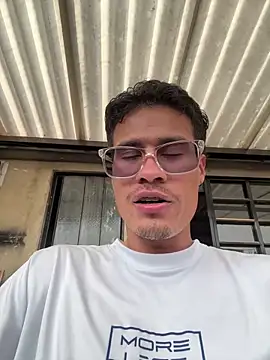 دردشة TavoHot_ الجنسية المباشرة