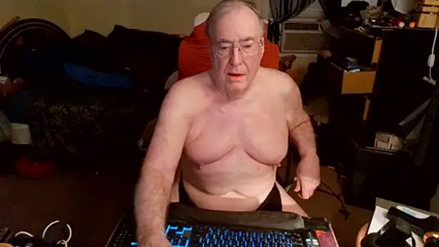 Toastir's Webcam Show