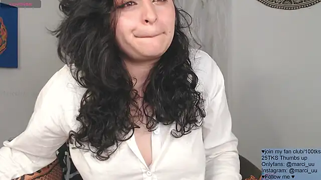 Marci_owo Adlı Modelin Canlı XXX Sohbeti