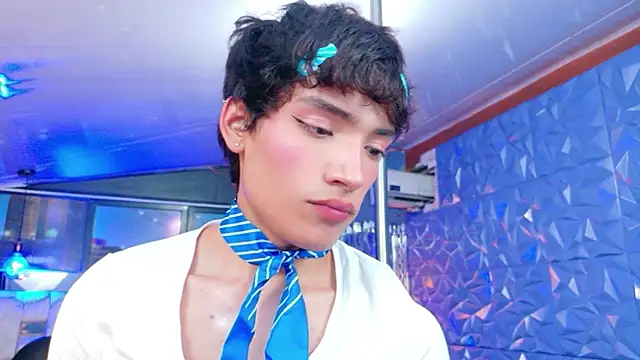 AlecciaNova Adlı Modelin Web Kamerası Şovu