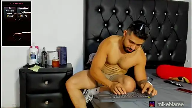 mikeblaree 现场XXX聊天