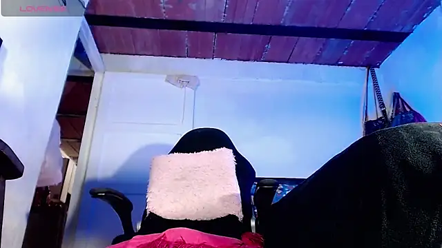 Show modela sweet_paola_ts na web-kameri