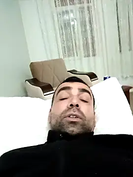 Bugattiveyron1 Adlı Modelin Web Kamerası Şovu