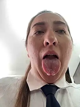 Chat XXX en directo de suzy-111