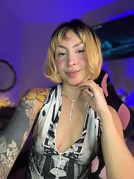 Cinamoonn – Live XXX-chat