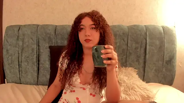 Aleera_Walton Chat XXX in diretta