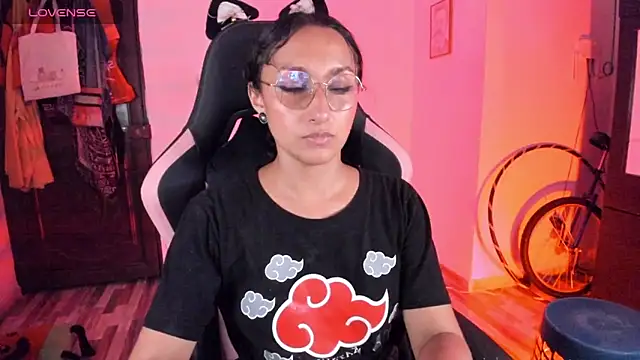 adrena_10 Live XXX Chat