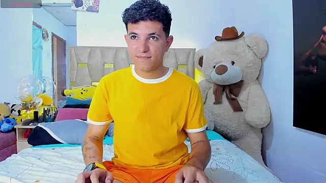 patrick_sanzz Show in webcam