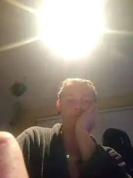 piercingpik Live XXX-Chat