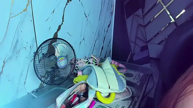 Paris_Petit Live XXX-Chat