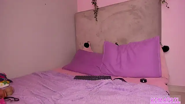 Chat XXX ao vivo de KIMAPRIL