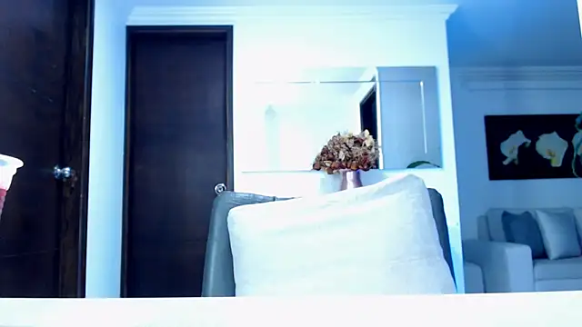 Juliet_johnsom Live XXX-Chat