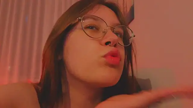 Mia_Luwn Live XXX chat