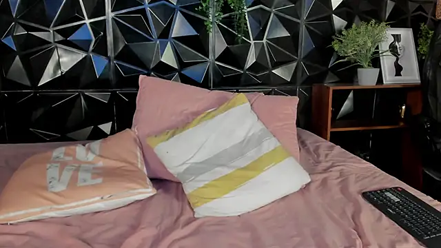 عرض كام elliot_colton