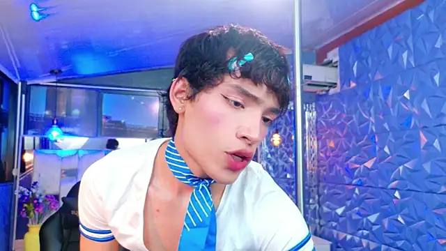 عرض كام AlecciaNova